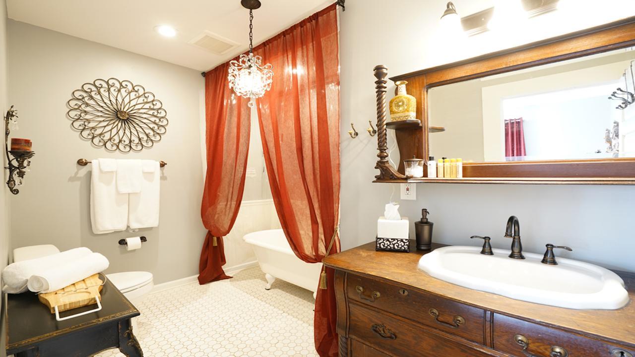 Bama Bed And Breakfast - Chimes Suite Tuscaloosa Zewnętrze zdjęcie